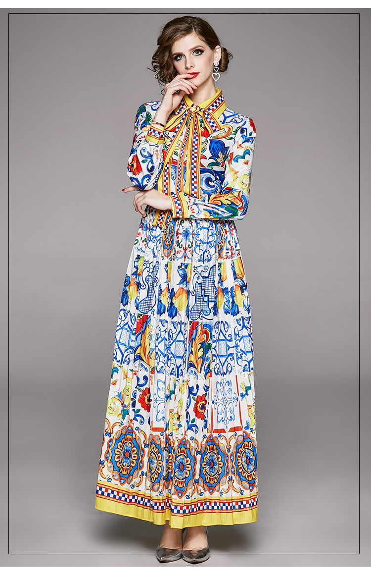 Casual Dresses 2023 Fashion Runway Maxi Dresses Spring Women's Long Sleeve Blue and White Porcelain Floral Print Holiday Long Dress
