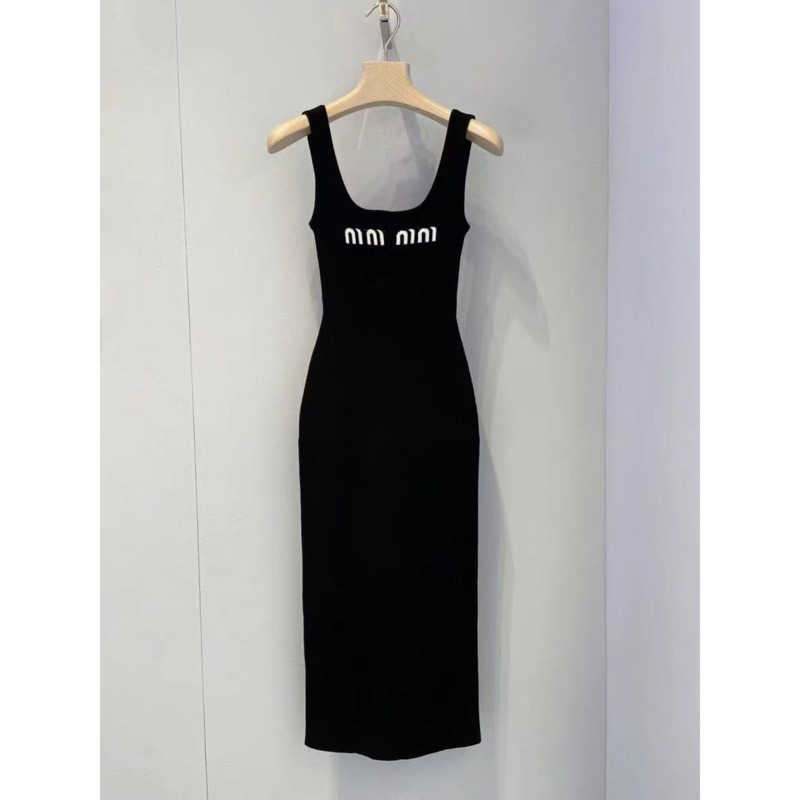Brand Miu Black Designer Camisole Dress Sweet Mini Skirt Sexy Sleeveless Vest Summer Y2K Knitted Tank Top