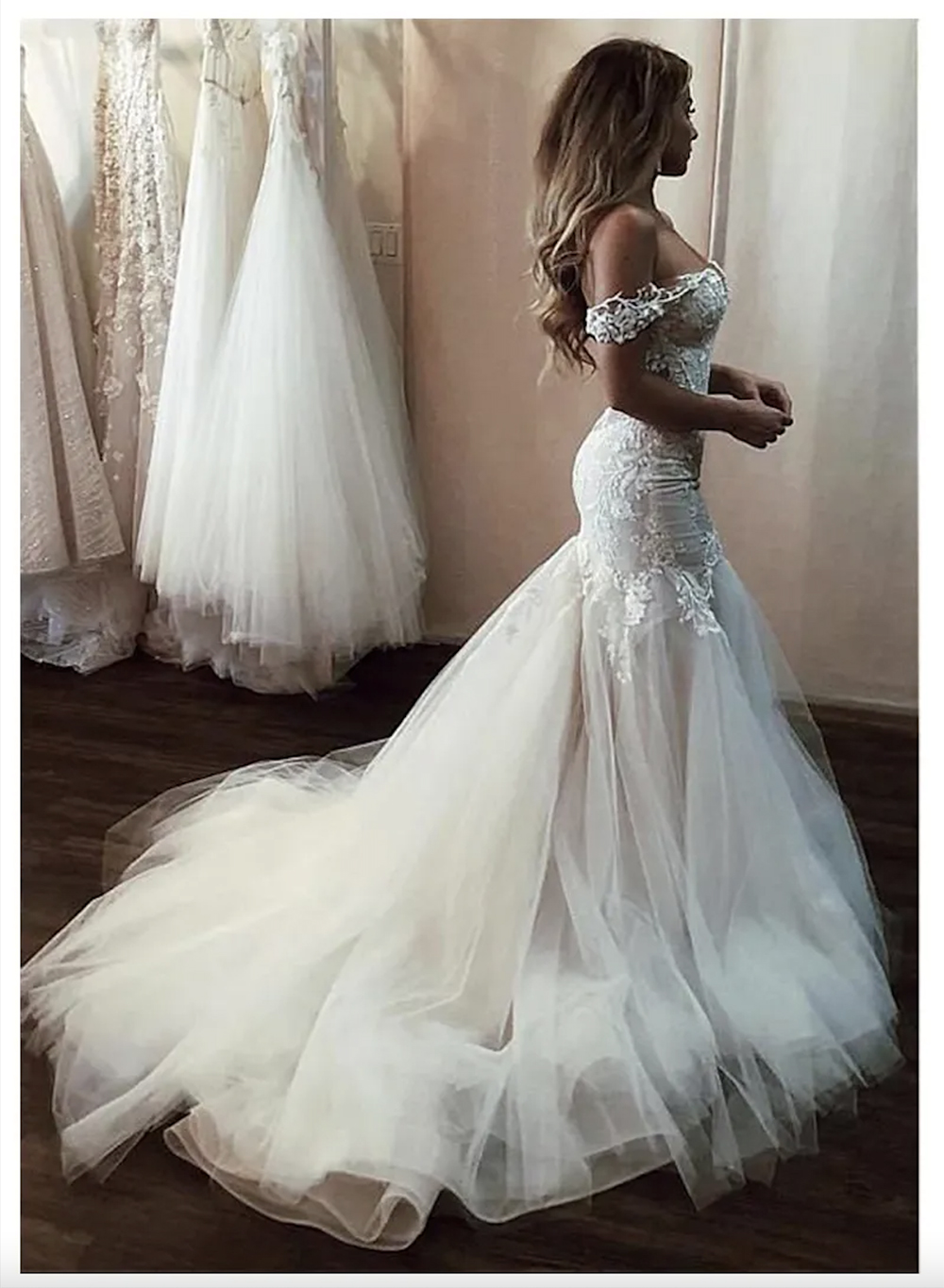 Off The Shoulder Appliqued Lace Mermaid Dresses 2023 Tulle Bottom Bridal Dress Backless Country Wedding Gowns 0914