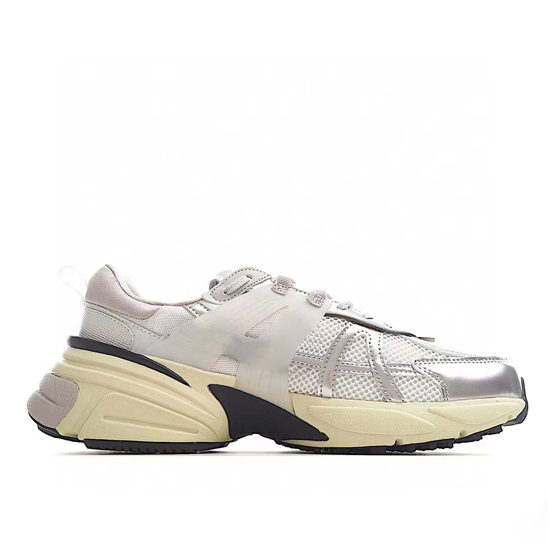 run running shoes women for men 3xl with box Casual designer luxury Vintage jogging shoes 36-46, V2k
run running shoes women for men 3xl with box Casual designer luxury Vintage jogging shoes 36-46, V2k