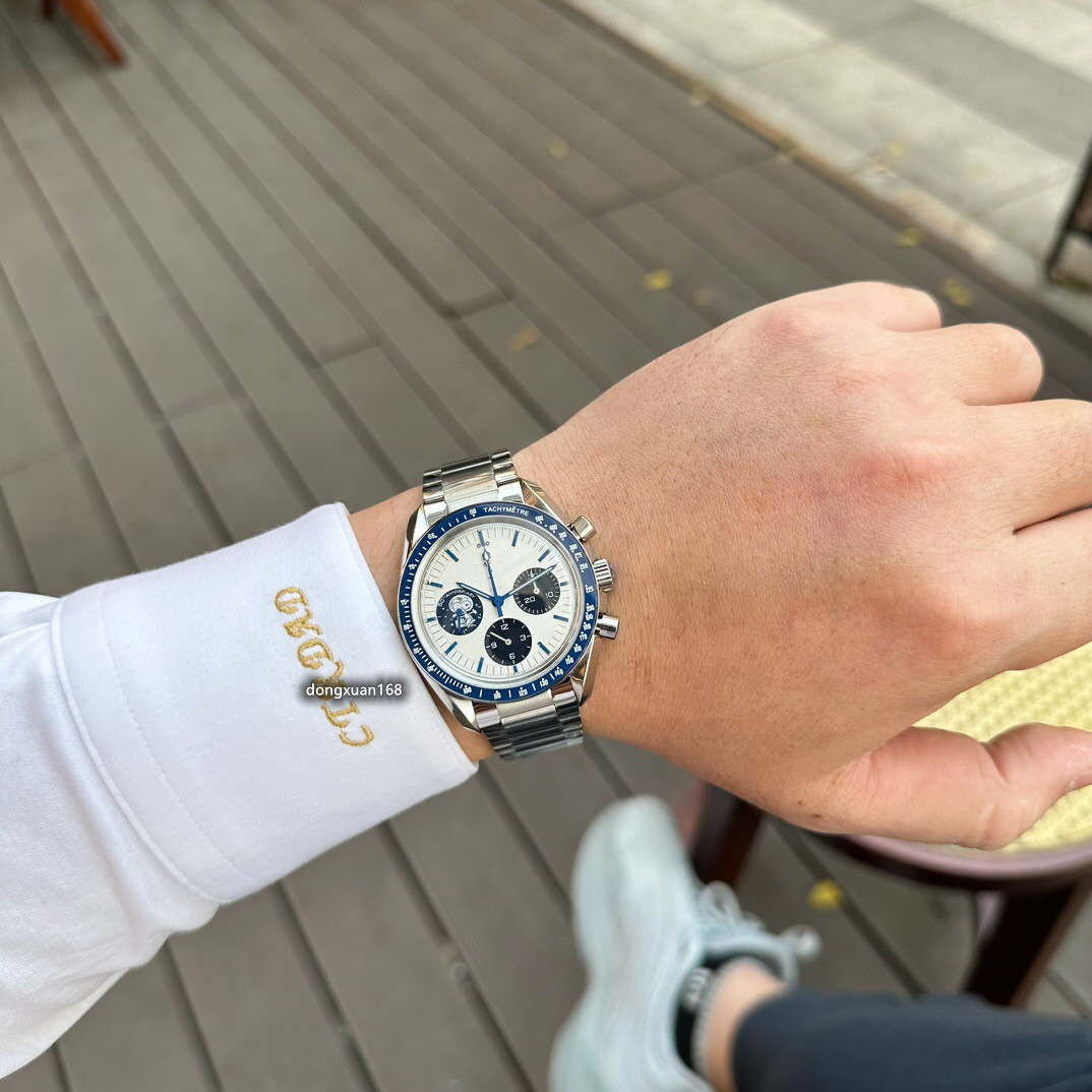 N1Factory Watch diameter 42mm 310.32.42.50.02.001 features 3861 manual chain up movement sapphire glass mirror, As shown
N1Factory Watch diameter 42mm 310.32.42.50.02.001 features 3861 manual chain up movement sapphire glass mirror, As shown