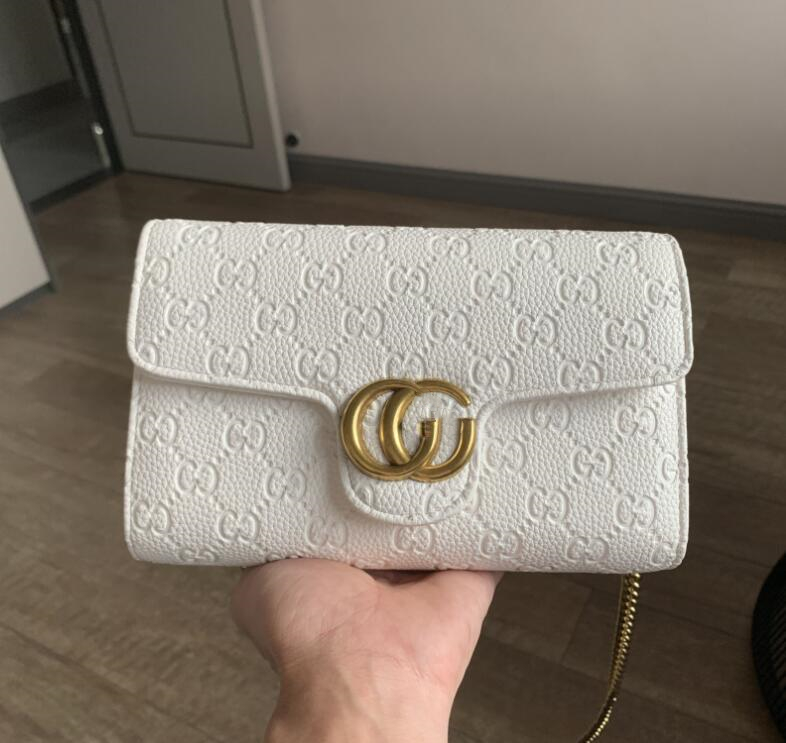High Quality Designer bags Womens Famous Leather Gold Chains Messenger Shopping Bag Lady Shoulder Bag tete bag Handbags Crossbody bag Totes Purse Wallets 21CM, White
High Quality Designer bags Womens Famous Leather Gold Chains Messenger Shopping Bag Lady Shoulder Bag tete bag Handbags Crossbody bag Totes Purse Wallets 21CM, White