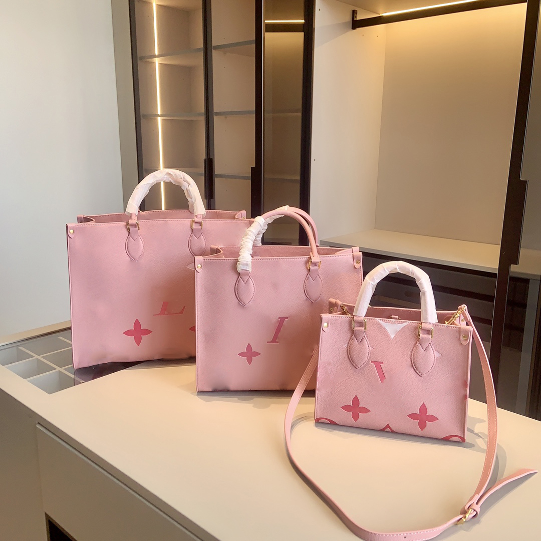 Louls Fashion Designer Bags Tote Bag Womens Purses and Handbags The Tote Bag Shoulder Bag Crossbody Bag tote bags Embossing High end original material womens bag, Pink
Louls Fashion Designer Bags Tote Bag Womens Purses and Handbags The Tote Bag Shoulder Bag Crossbody Bag tote bags Embossing High end original material womens bag, Pink