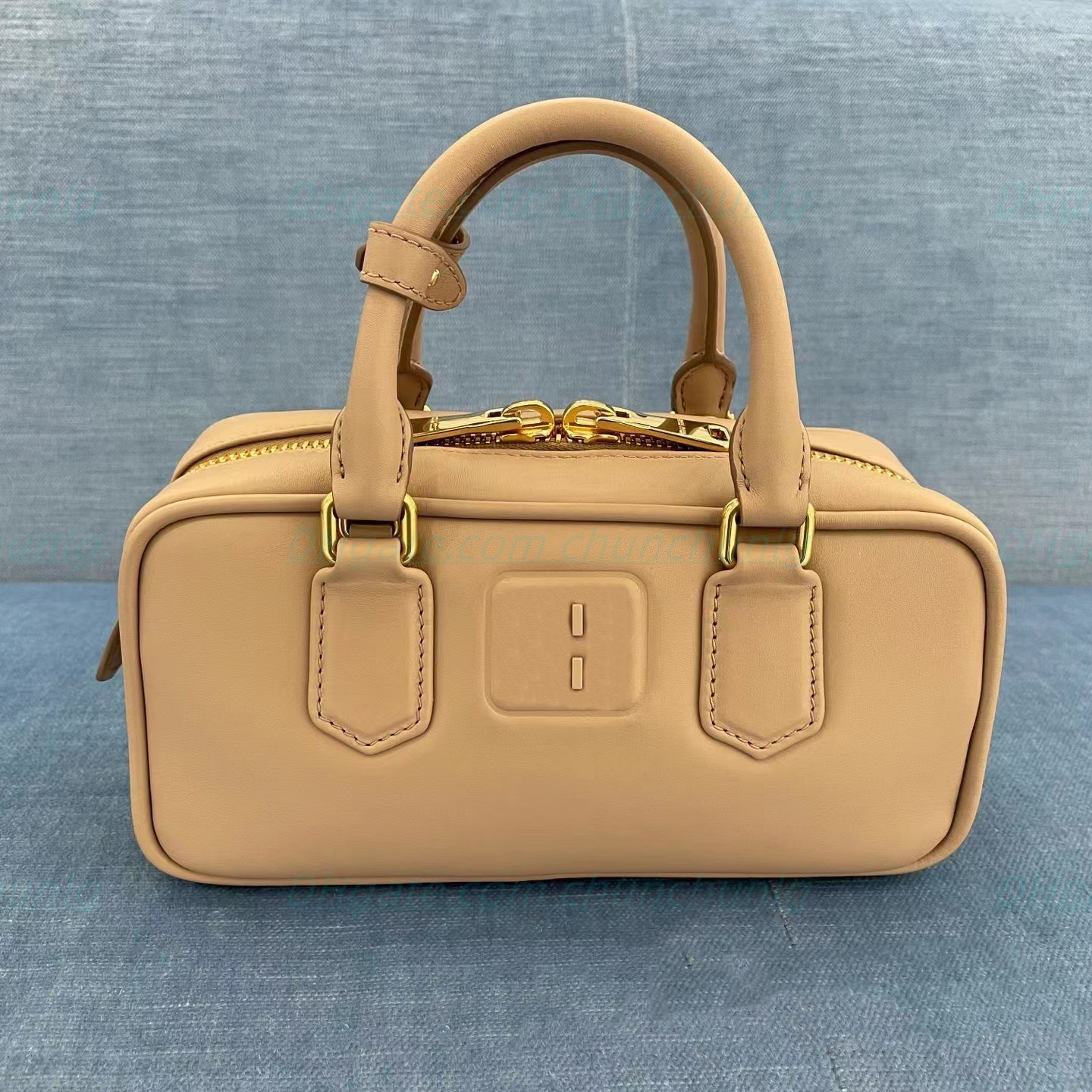 Original Designers Women Cross Body Shoulder bags Fashion High Quality Evening Bags Hand clutch bags Totes True Leather Luxuries New items Cosmetic Bags Handbags, Apricot color
Original Designers Women Cross Body Shoulder bags Fashion High Quality Evening Bags Hand clutch bags Totes True Leather Luxuries New items Cosmetic Bags Handbags, Apricot color