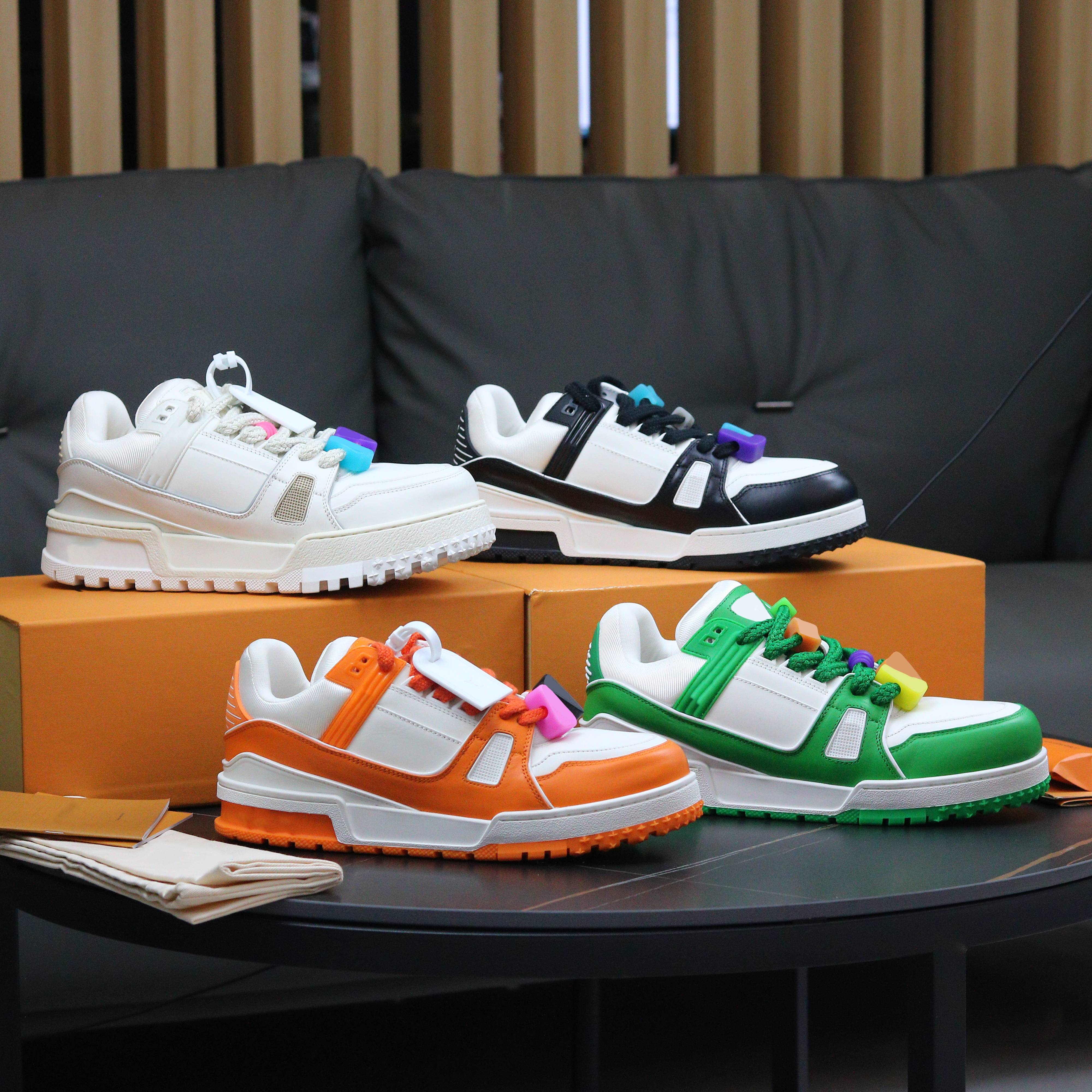 New Designer Casual Shoes Men Trainer Maxi Sneaker Multicolor Inkjet Classic Retro Thick Sole Elevated Training Shoe Denim Pattern Rubber Canvas Leather Size US4-12
New Designer Casual Shoes Men Trainer Maxi Sneaker Multicolor Inkjet Classic Retro Thick Sole Elevated Training Shoe Denim Pattern Rubber Canvas Leather Size US4-12