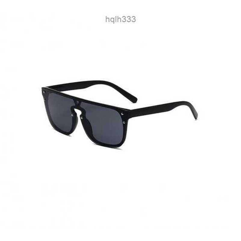 New Fashion Sunglass Luxury Pc Frame Designer Men Women Classic Popular Uv Protection Shading Pattern Lens Sunglasses with Boxmiqw
New Fashion Sunglass Luxury Pc Frame Designer Men Women Classic Popular Uv Protection Shading Pattern Lens Sunglasses with Boxmiqw