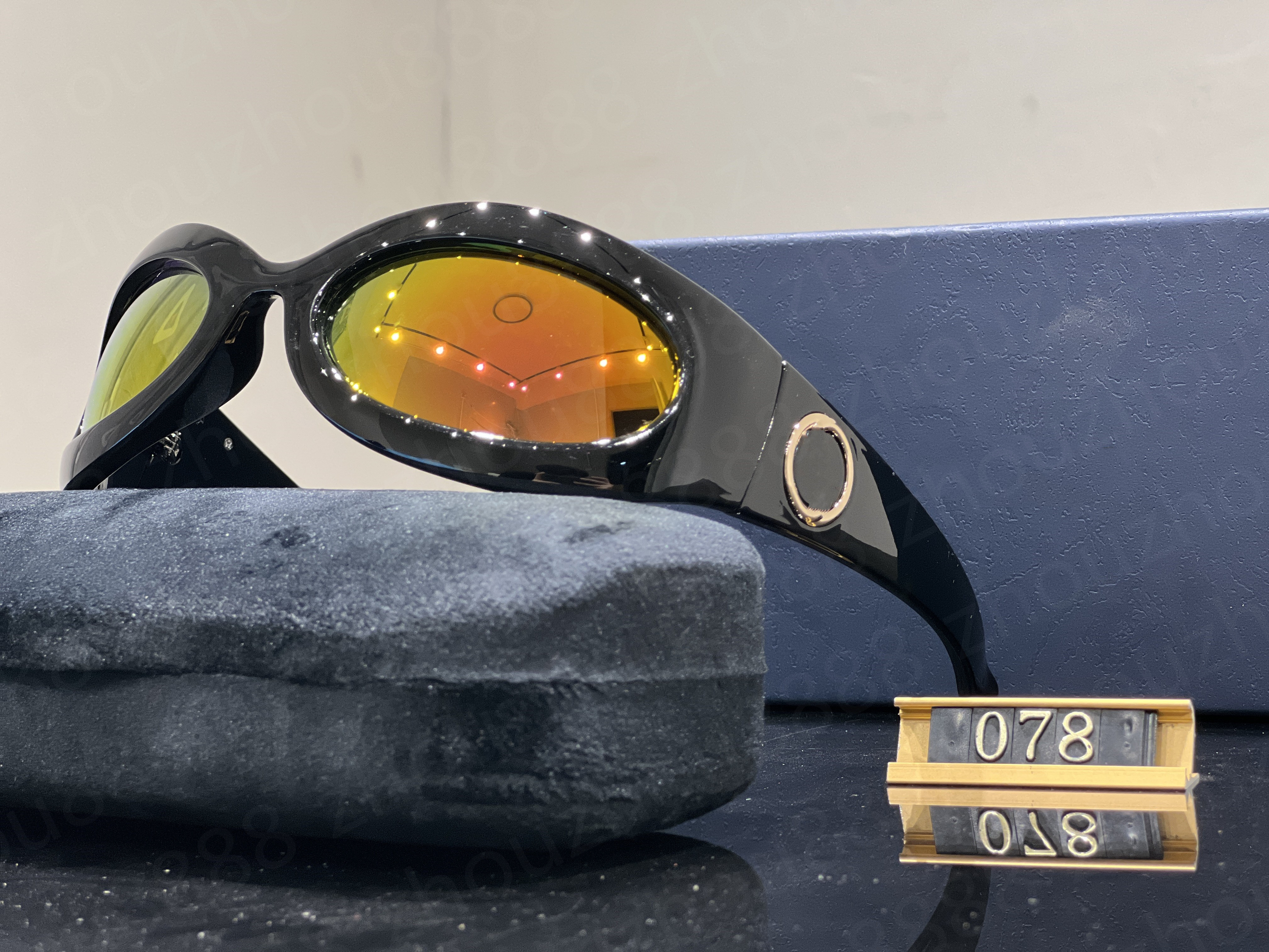 designer Flower Lens Sunglasses with Letter Designer Brand Sun Glasses Women Men Unisex Traveling Sunglass Black Grey Beach Adumbral788
designer Flower Lens Sunglasses with Letter Designer Brand Sun Glasses Women Men Unisex Traveling Sunglass Black Grey Beach Adumbral788