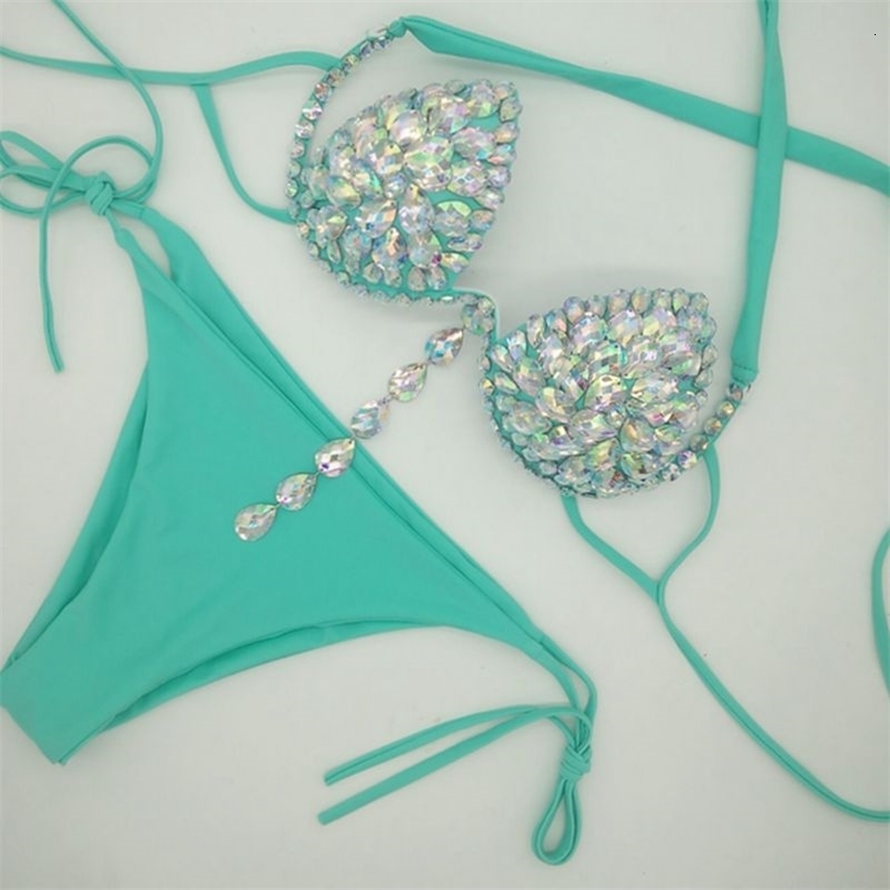 Womens Swimwear Bikini Set Bling Stones Diamond Women Sexy Halter Crystal Bathing Suit Beachwear Biquini 230609, Green
Womens Swimwear Bikini Set Bling Stones Diamond Women Sexy Halter Crystal Bathing Suit Beachwear Biquini 230609, Green