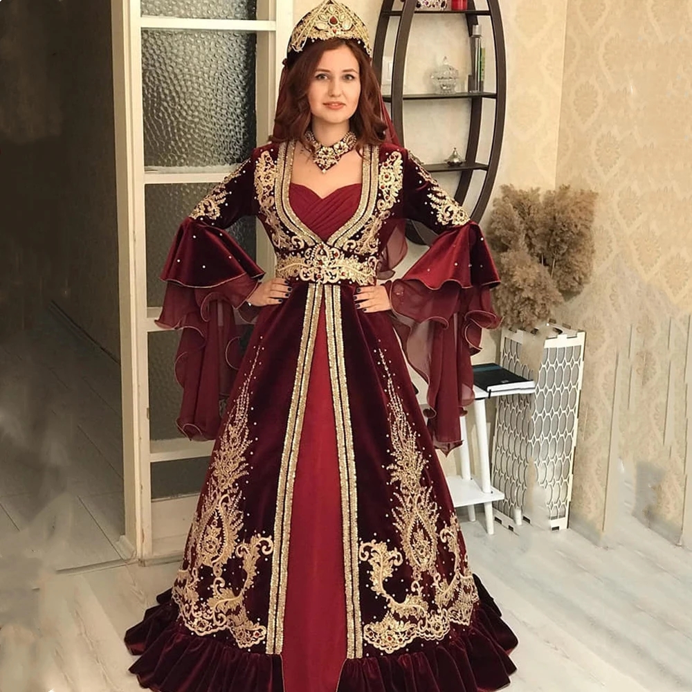 Turkish Kaftan Formal Evening Dresses With Flare long Sleeves Burgundy Velvet beaded applique Long Arabic Prom Gown Gelinlik, Ivory
Turkish Kaftan Formal Evening Dresses With Flare long Sleeves Burgundy Velvet beaded applique Long Arabic Prom Gown Gelinlik, Ivory