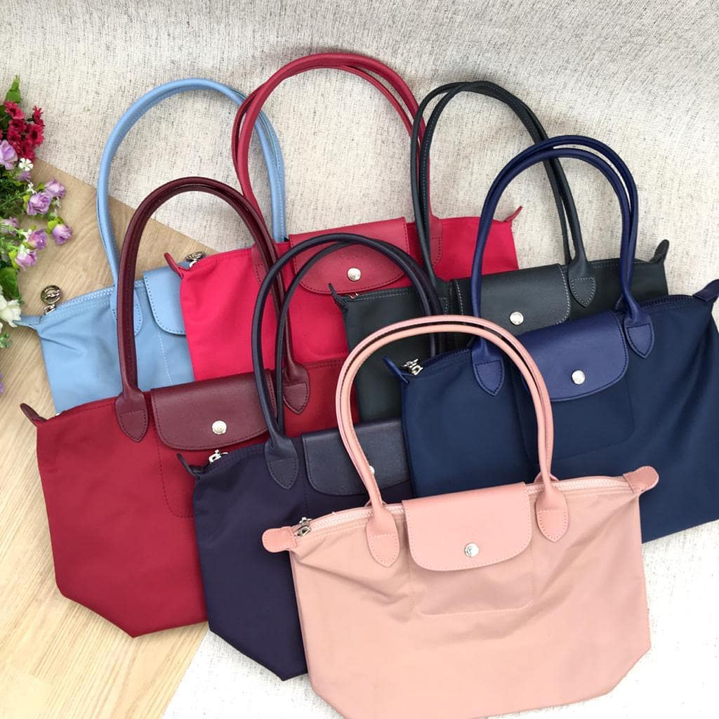 Top quality Women weekend bags large capacity tote 3sizes canvas Designer Shoulder bag cross body Zipper longchammp clutch handbags Wallets nylon men Toiletry Kits, Burgundy
Top quality Women weekend bags large capacity tote 3sizes canvas Designer Shoulder bag cross body Zipper longchammp clutch handbags Wallets nylon men Toiletry Kits, Burgundy