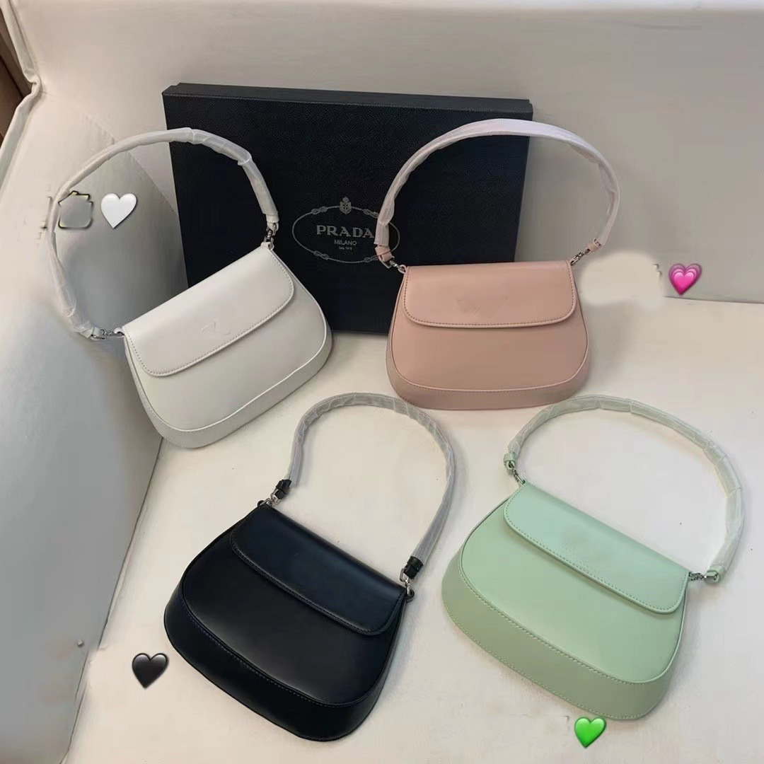 Women Hobos Flap Purses Shoulder Bags Real Leather Top Quality Zipper Summer underarm Crossbody Handbags Lady Girl Designers Luxurious Bag 5A quality purse 2023, Color 1
Women Hobos Flap Purses Shoulder Bags Real Leather Top Quality Zipper Summer underarm Crossbody Handbags Lady Girl Designers Luxurious Bag 5A quality purse 2023, Color 1