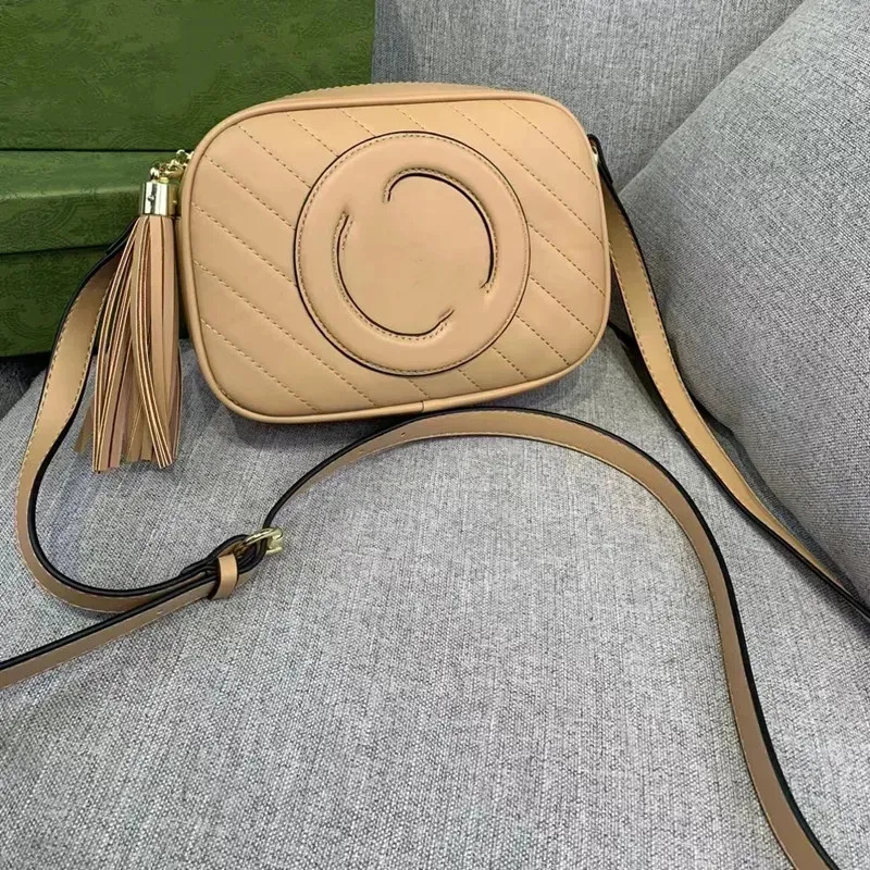 Hot luxurys designers Tassel Handbags bag Women Leather Soho Disco Shoulder Bag Fringed Messenger Purse Designer Crossbody Bags Wallet Evening Bags dhgate, #2
Hot luxurys designers Tassel Handbags bag Women Leather Soho Disco Shoulder Bag Fringed Messenger Purse Designer Crossbody Bags Wallet Evening Bags dhgate, #2