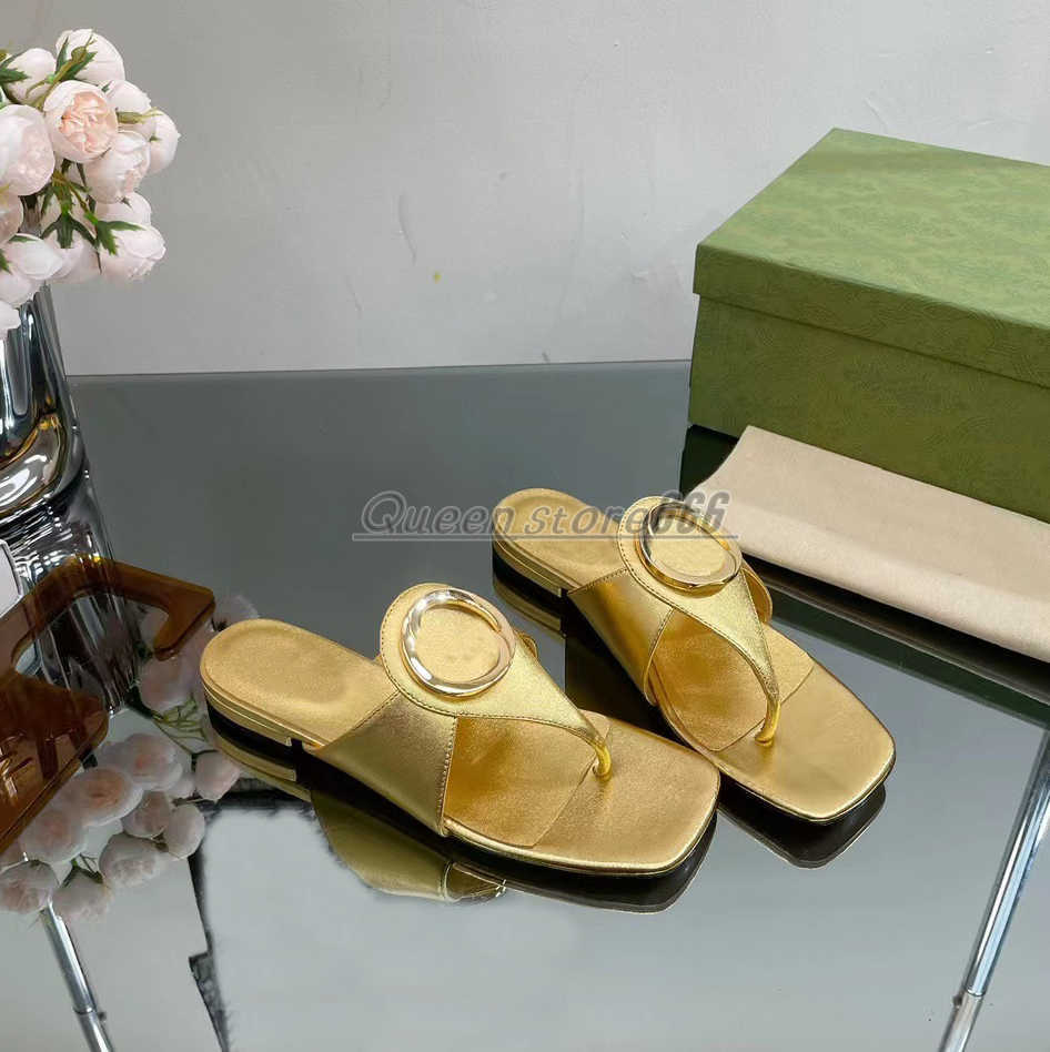 Flip Flops designer slippers fashion flat bottomed women shoe casual large beach shoes summer genuine leather home party classic metal buckle decoration, Grey
Flip Flops designer slippers fashion flat bottomed women shoe casual large beach shoes summer genuine leather home party classic metal buckle decoration, Grey
