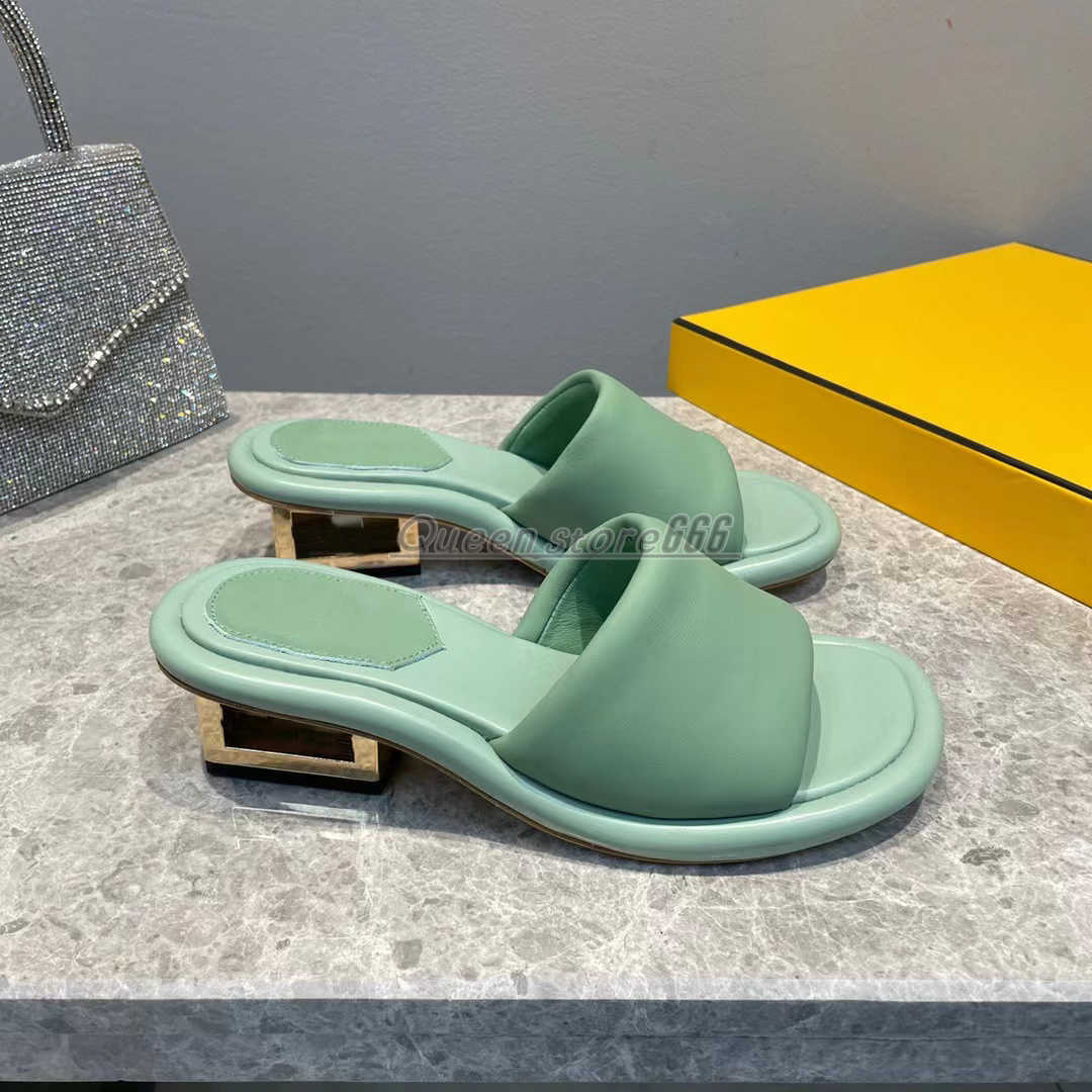 Comfortable Slippers Designer Women Low Heel 4CM Genuine Leather Fashion Sandals Hollow Heel Summer Open Toe Beach Shoes High Quality Factory Shoe Scuffs, Straw yellow
Comfortable Slippers Designer Women Low Heel 4CM Genuine Leather Fashion Sandals Hollow Heel Summer Open Toe Beach Shoes High Quality Factory Shoe Scuffs, Straw yellow