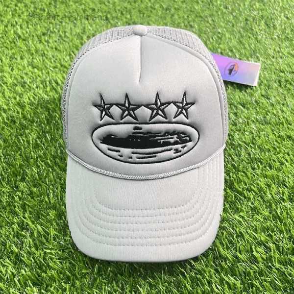 Ball Caps Designer Corteizs Capscrtz Trucker Hat American Fashion Brand Cruise Line Print Sunscreen Truck Men's Net Red Duck Tongue Black 85
Ball Caps Designer Corteizs Capscrtz Trucker Hat American Fashion Brand Cruise Line Print Sunscreen Truck Men's Net Red Duck Tongue Black 85