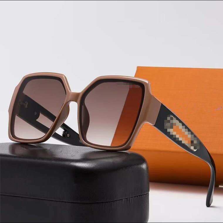 New Fashion Sunglasses, Popular on the Internet, Popular in Fashion, Women's and Men's Sunglasses, Sunglasses, Street Shooting Trend, Anti glare Sunglasses 2224
New Fashion Sunglasses, Popular on the Internet, Popular in Fashion, Women's and Men's Sunglasses, Sunglasses, Street Shooting Trend, Anti glare Sunglasses 2224