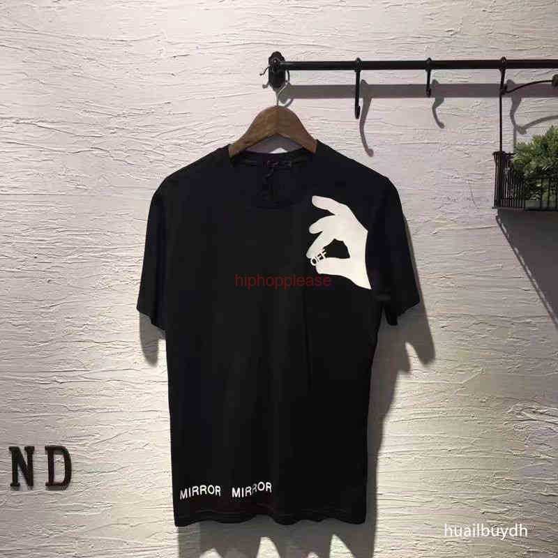 OFFs Men's T-Shirts Men's T-shirts White Irregular Arrow Summer Finger Loose Casual Short Sleeve T-shirt for Men and Women Printed Letter x on the Back 2043
OFFs Men's T-Shirts Men's T-shirts White Irregular Arrow Summer Finger Loose Casual Short Sleeve T-shirt for Men and Women Printed Letter x on the Back 2043