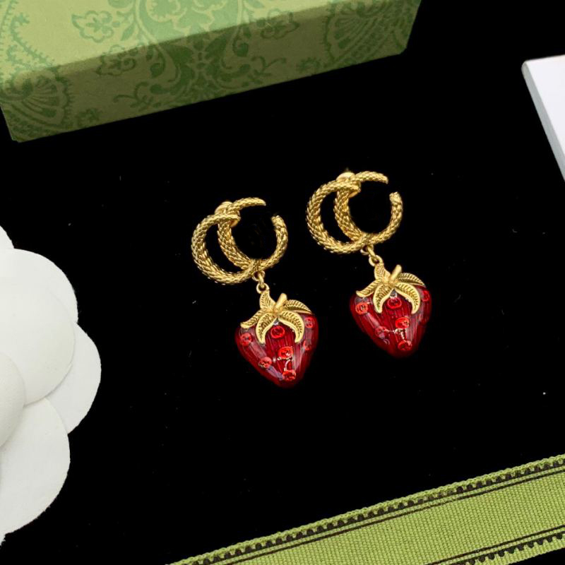 With Pouch Trendy Style Stud Earrings Logo Printed Gold Color Fashion Pendant Luxury Brass Women Designer Earrings
With Pouch Trendy Style Stud Earrings Logo Printed Gold Color Fashion Pendant Luxury Brass Women Designer Earrings