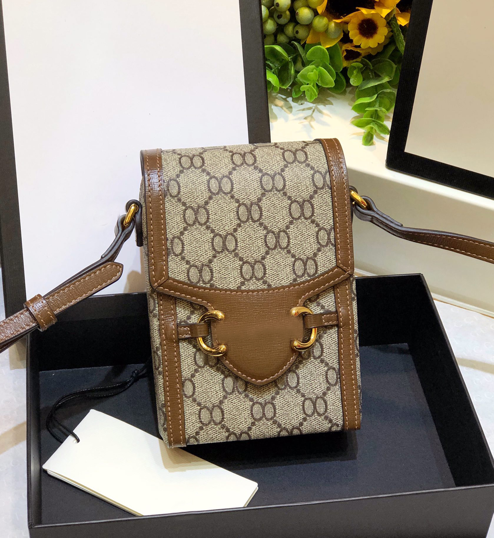 Designer shoulder bag women marmont handbags luxury phone bags Top-quality leather mini crossbody purse horsebit 1955 ladies fashion clutch with box, 625615#double g design
Designer shoulder bag women marmont handbags luxury phone bags Top-quality leather mini crossbody purse horsebit 1955 ladies fashion clutch with box, 625615#double g design