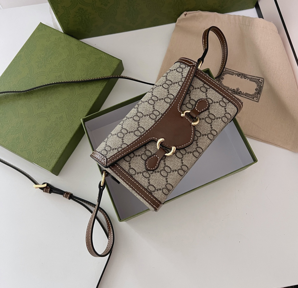 Designer shoulder bag luxury marmont handbags womens phone bags Top-quality leather horsebit 1955 mini crossbody purses ladies fashion clutch with box G296C, 699296#double g design
Designer shoulder bag luxury marmont handbags womens phone bags Top-quality leather horsebit 1955 mini crossbody purses ladies fashion clutch with box G296C, 699296#double g design
