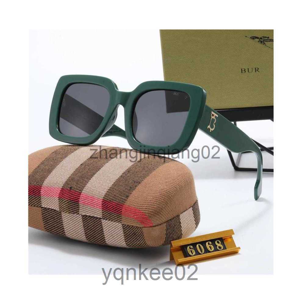 Designer Burbrery Sunglasses Cycle Luxurious Fashion Sports Polarize Sunglass For Men Women Summer Vintage Baseball Anti Glare Beach Driving Pink Green Glasses
Designer Burbrery Sunglasses Cycle Luxurious Fashion Sports Polarize Sunglass For Men Women Summer Vintage Baseball Anti Glare Beach Driving Pink Green Glasses