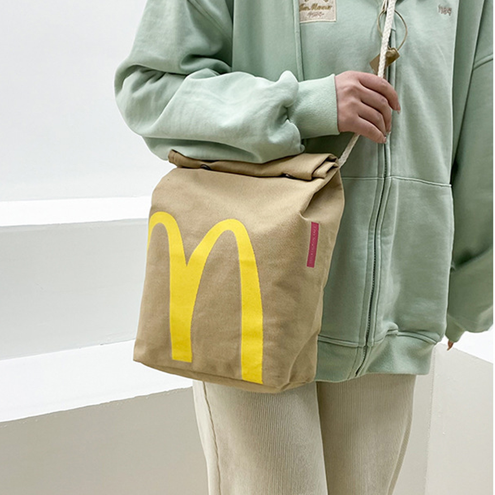 New Funny Cute Cartoon French Fries Packaging Bags Student Woman Schoolbag Canvas Backpack Large Capacity Messenger Bag HandBag
New Funny Cute Cartoon French Fries Packaging Bags Student Woman Schoolbag Canvas Backpack Large Capacity Messenger Bag HandBag