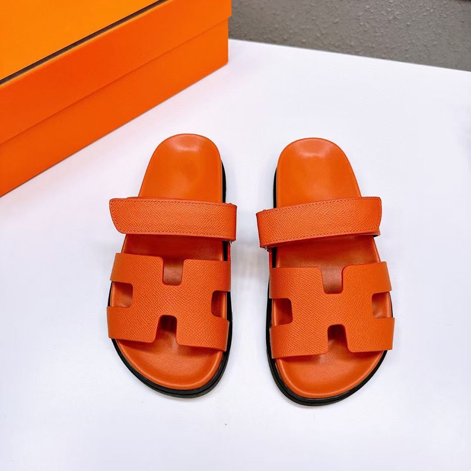 Chypre Slippers Fashion Designer Sandals Comfort Slipper Platform Sandal Beach Classic Flat Sandal Lady Leather Flip Flops kmkky000001
Chypre Slippers Fashion Designer Sandals Comfort Slipper Platform Sandal Beach Classic Flat Sandal Lady Leather Flip Flops kmkky000001