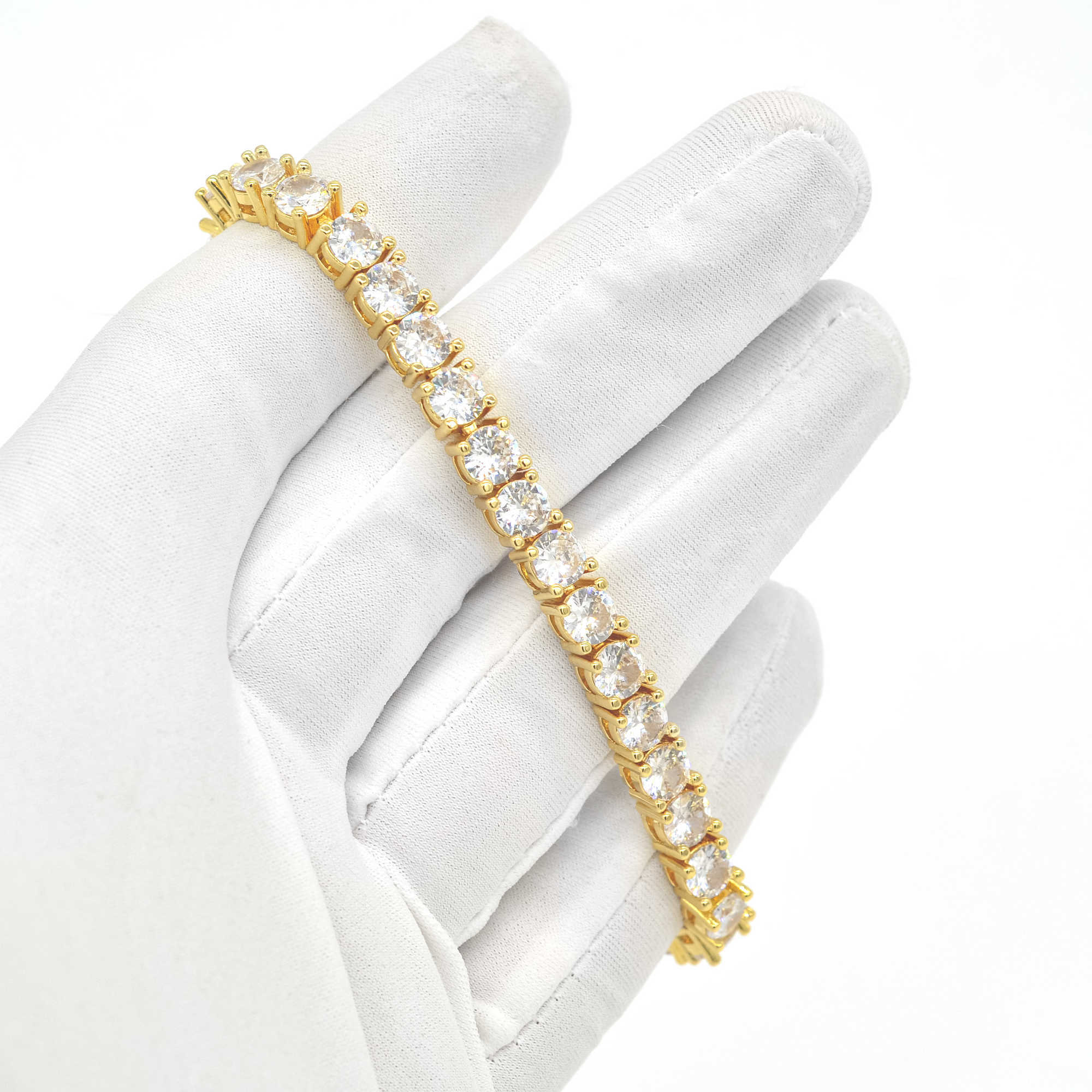 Factory Custom GRC certificate 10K Solid Gold VVS moissanite diamond Tennis chain 3mm 4mm 5mm bracelet for men women Jewelry
Factory Custom GRC certificate 10K Solid Gold VVS moissanite diamond Tennis chain 3mm 4mm 5mm bracelet for men women Jewelry