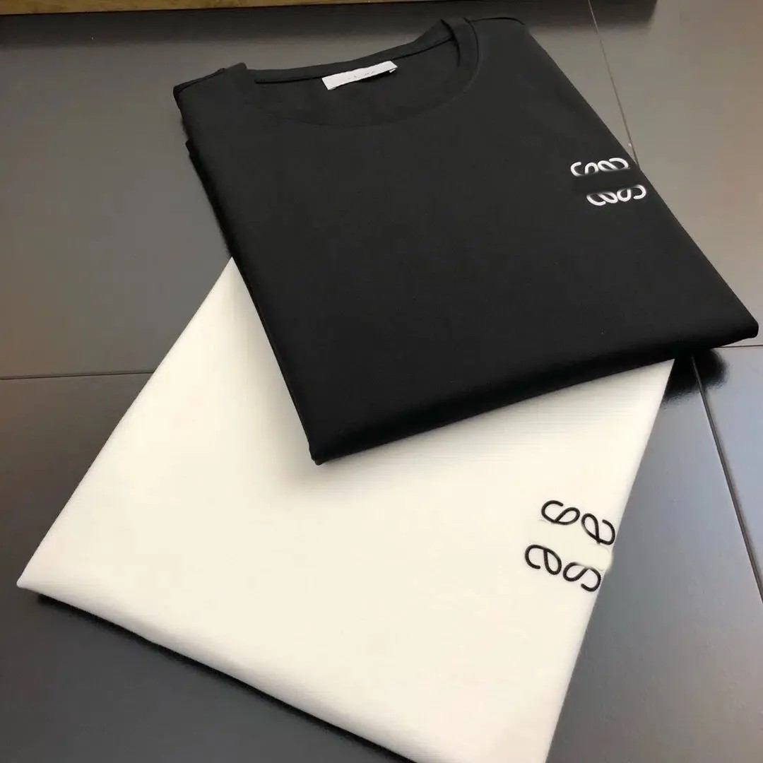 Designer Tshirt mens womens shirts With Letters Embroidery Printed Short Sleeved Shirt Mens Loose Oversized Cotton street T shirts Loose Trendy Tops Tees
Designer Tshirt mens womens shirts With Letters Embroidery Printed Short Sleeved Shirt Mens Loose Oversized Cotton street T shirts Loose Trendy Tops Tees