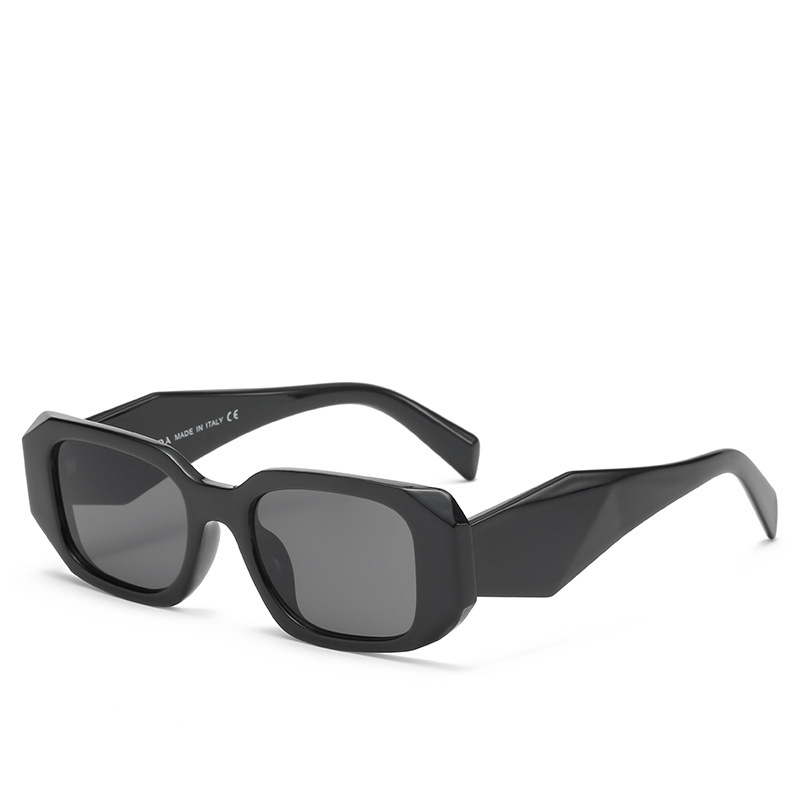 New Designer Sunglasses for women mens Classic Eyeglasses Goggle Outdoor Beach Sun Glasses For Man Colors Optional Triangular large frame Fashion Sunglass
New Designer Sunglasses for women mens Classic Eyeglasses Goggle Outdoor Beach Sun Glasses For Man Colors Optional Triangular large frame Fashion Sunglass