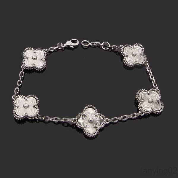 Luxury Designer Link Chain Bracelet Four-leaf Cleef Clover Womens Fashion Gold Bracelets Jewelry U6 16xw9 299M8
Luxury Designer Link Chain Bracelet Four-leaf Cleef Clover Womens Fashion Gold Bracelets Jewelry U6 16xw9 299M8