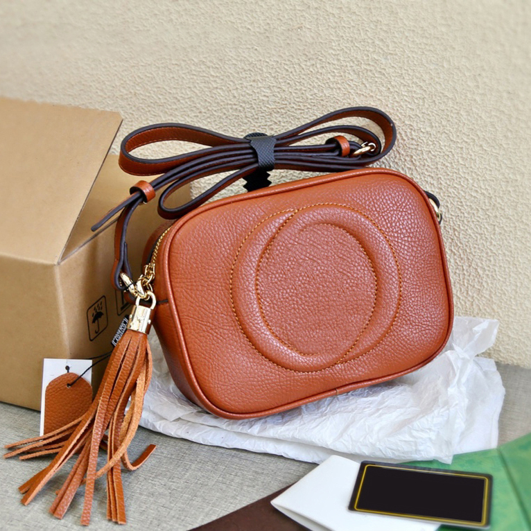 Top quality Soho Disco Luxury Designers make up bag Marmont bags Womens messenger bags cross body totes Shoulder cowhide mens purses clutch strap handbag Zipper hobo, Black
Top quality Soho Disco Luxury Designers make up bag Marmont bags Womens messenger bags cross body totes Shoulder cowhide mens purses clutch strap handbag Zipper hobo, Black