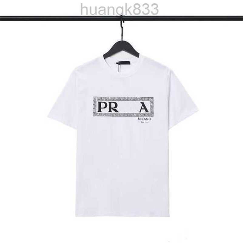 Mens Designers T Shirt Man Womens tshirt With Letters Print Short Sleeves Summer Shirts Men Loose Tees pra B2D3
Mens Designers T Shirt Man Womens tshirt With Letters Print Short Sleeves Summer Shirts Men Loose Tees pra B2D3
