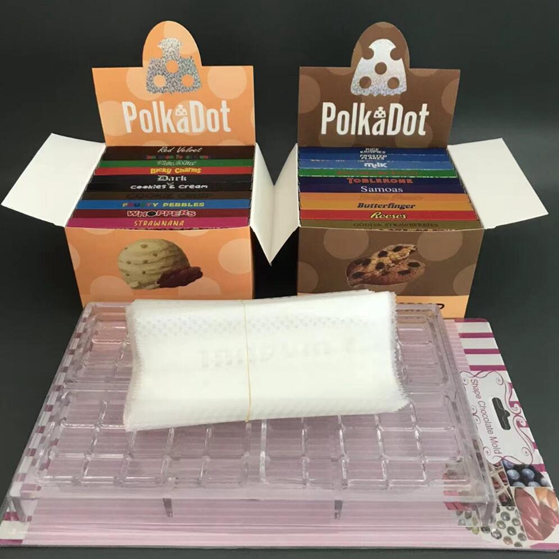 20 types Newest PolkaDot mushroom chocolate bar packaging Boxes Big size 4G polka dot Mushroom Belgian Chocolate bar package Box with stickers wrapping bags
20 types Newest PolkaDot mushroom chocolate bar packaging Boxes Big size 4G polka dot Mushroom Belgian Chocolate bar package Box with stickers wrapping bags