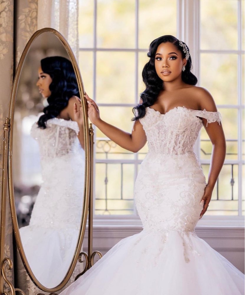 Gorgeous African Mermaid Wedding Dresses Lace Appliques Off The Shoulder Corset Ivory Bridal Gowns Sweetheart Neck Sleeveless Long Plus Size Robe De M