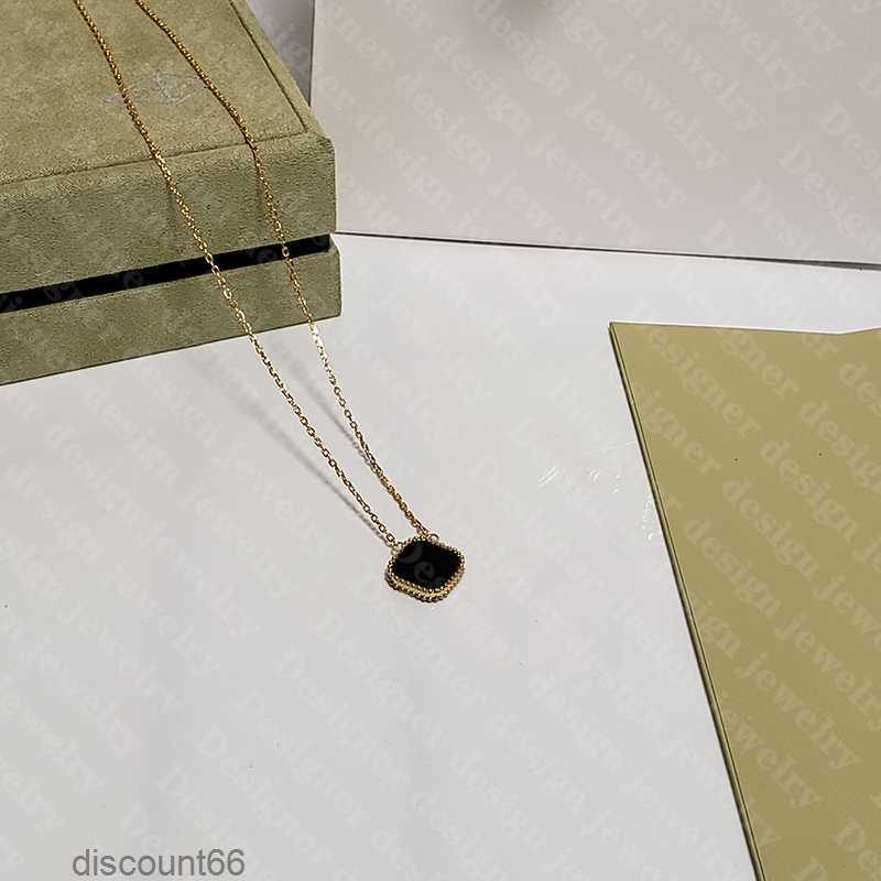 Luxury Classic 4/Four Leaf Clover Pendant Necklaces Designer Chain 18K Gold Shell for Girl Wedding Mother' Day fashion Jewelry Women GiftIKZE
Luxury Classic 4/Four Leaf Clover Pendant Necklaces Designer Chain 18K Gold Shell for Girl Wedding Mother' Day fashion Jewelry Women GiftIKZE