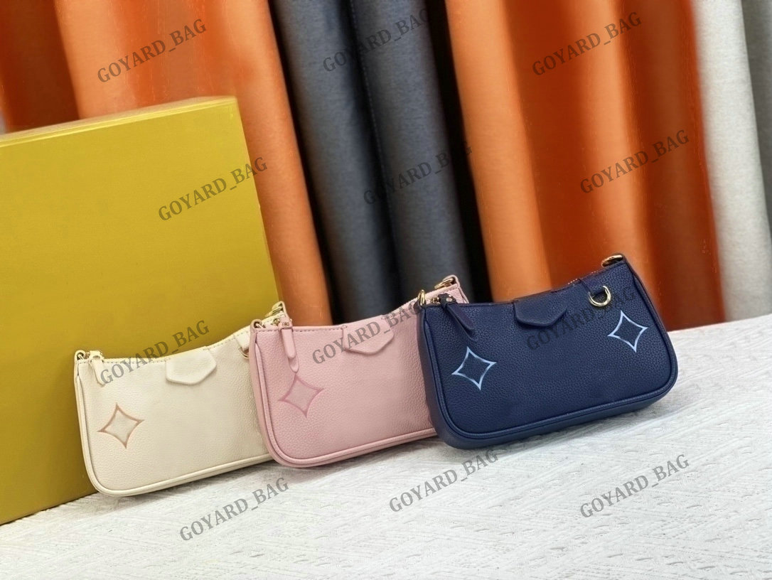 23SS By The Pool Designer Womens Bag Degrade Easy Pouch On Strap Mini Shoulder Bag With Chain Gradient Hobo Blue Rose Pink Grained Monograms Leather Purse
23SS By The Pool Designer Womens Bag Degrade Easy Pouch On Strap Mini Shoulder Bag With Chain Gradient Hobo Blue Rose Pink Grained Monograms Leather Purse