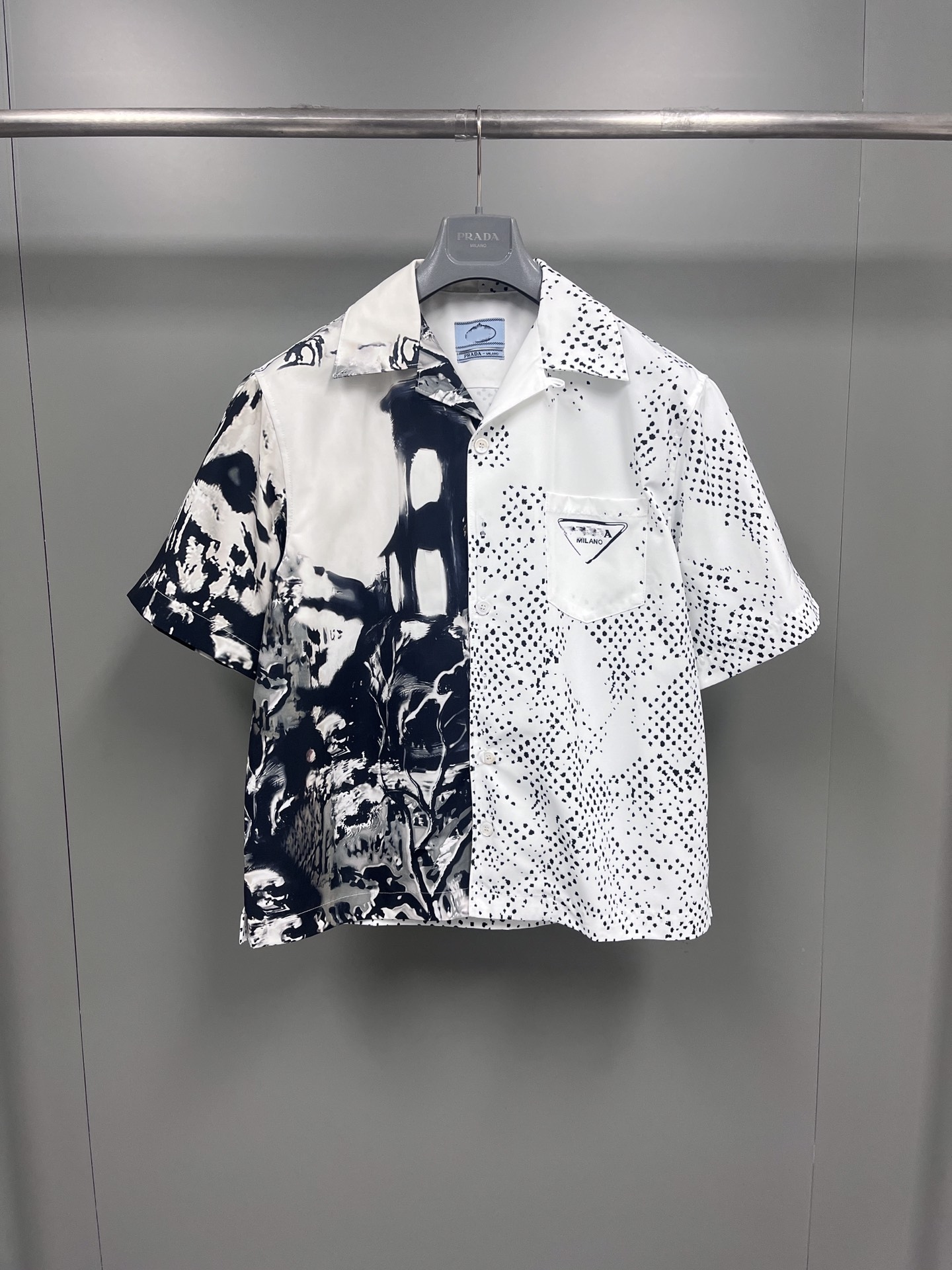 2023 Summer new great mens designer beautiful printing shirts - US SIZE shirts - high quality mens designer button short sleeve shirts, Multi
2023 Summer new great mens designer beautiful printing shirts - US SIZE shirts - high quality mens designer button short sleeve shirts, Multi