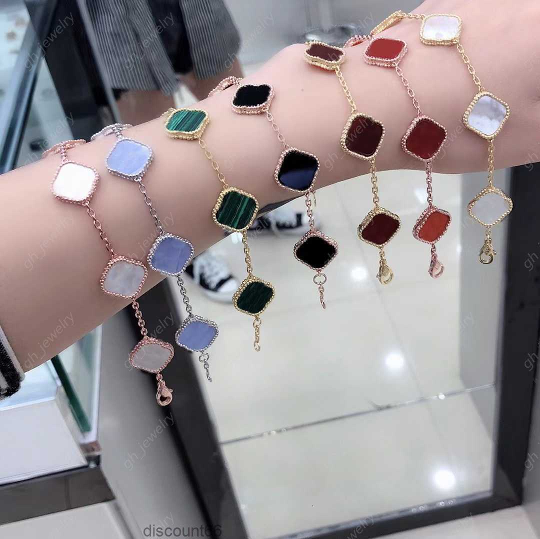 Fashion classic Style Charm 4/Four Leaf clover bracelet 18k gold Mother-of-Pearl designer bracelets for women party engagement Gift jewelryI4CU
Fashion classic Style Charm 4/Four Leaf clover bracelet 18k gold Mother-of-Pearl designer bracelets for women party engagement Gift jewelryI4CU