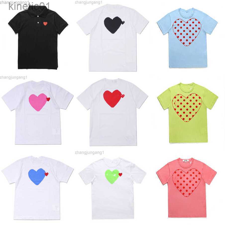 Designer Commes Des Garcons t Shirt Cdgs Play t Shirts Summer Male and Female Couples Short Sleeve Love Pattern Embroidery Simple t Shirts Versatile Top Black
Designer Commes Des Garcons t Shirt Cdgs Play t Shirts Summer Male and Female Couples Short Sleeve Love Pattern Embroidery Simple t Shirts Versatile Top Black