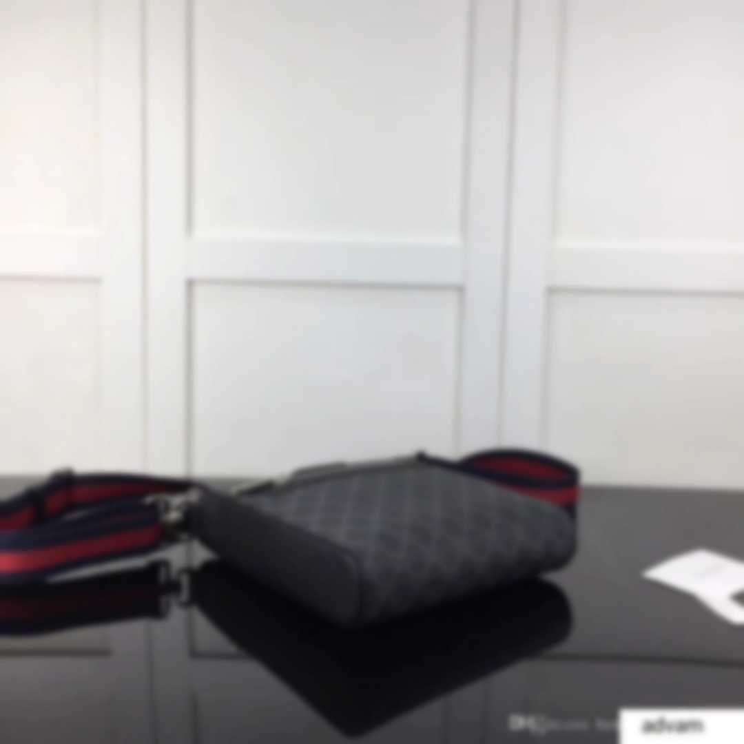 Man Small Message Bags Selling the Latest Fashion Large-capacity Ladies Handbags Brand-name Shoulder Bag Female Casual Handbag 474137, With dustbag
Man Small Message Bags Selling the Latest Fashion Large-capacity Ladies Handbags Brand-name Shoulder Bag Female Casual Handbag 474137, With dustbag