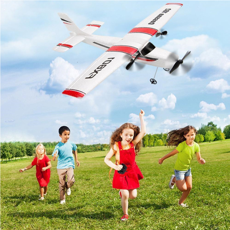ElectricRC Aircraft RC Plane Toy 2.4GHz 2CH EPP Craft Foam Electric Outdoor Remote Control Glider FX-801 RC Airplane DIY Fixed Wing Aircraft 230613