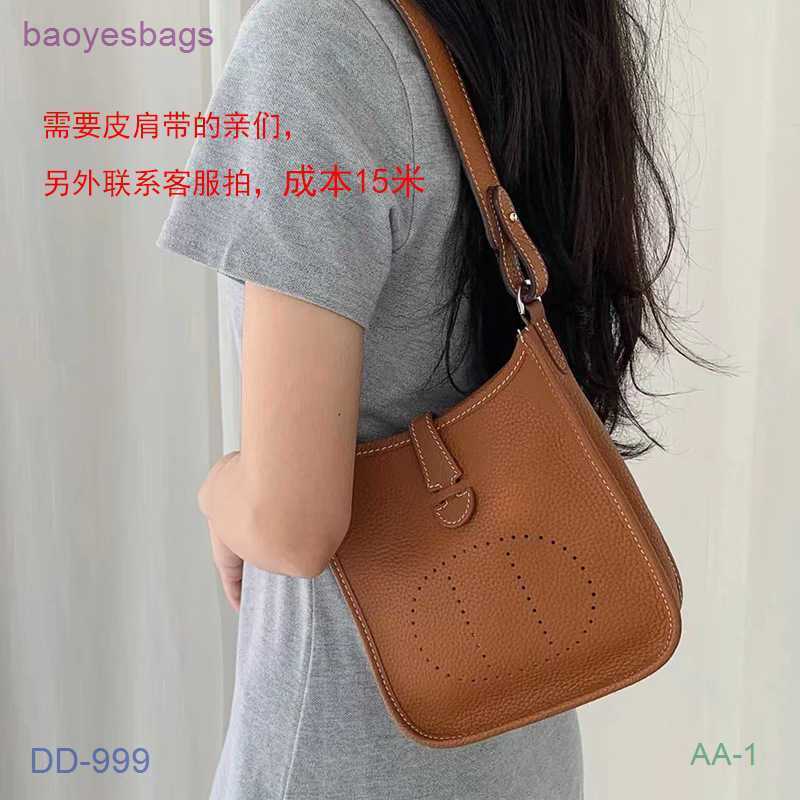 Designer Bag 2023 Bags Evelynbag h Tote Family Mini Crossbody Top Layer Cowhide Litchi Pattern Bucket Women's 1 With Logo EU8W
Designer Bag 2023 Bags Evelynbag h Tote Family Mini Crossbody Top Layer Cowhide Litchi Pattern Bucket Women's 1 With Logo EU8W