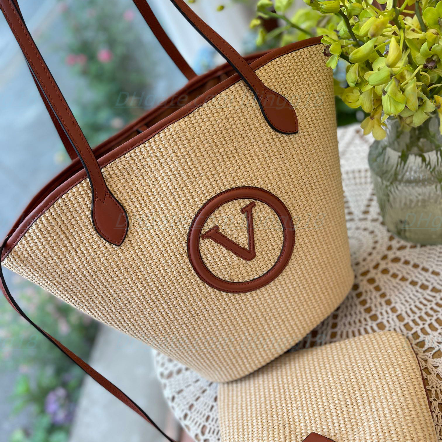 Designer shoulder bags tote women beach bags luxury handbags Mesh breathing bags Woven Shopping Summer Straw Microfiber Embroidered shoulder bags, Black
Designer shoulder bags tote women beach bags luxury handbags Mesh breathing bags Woven Shopping Summer Straw Microfiber Embroidered shoulder bags, Black