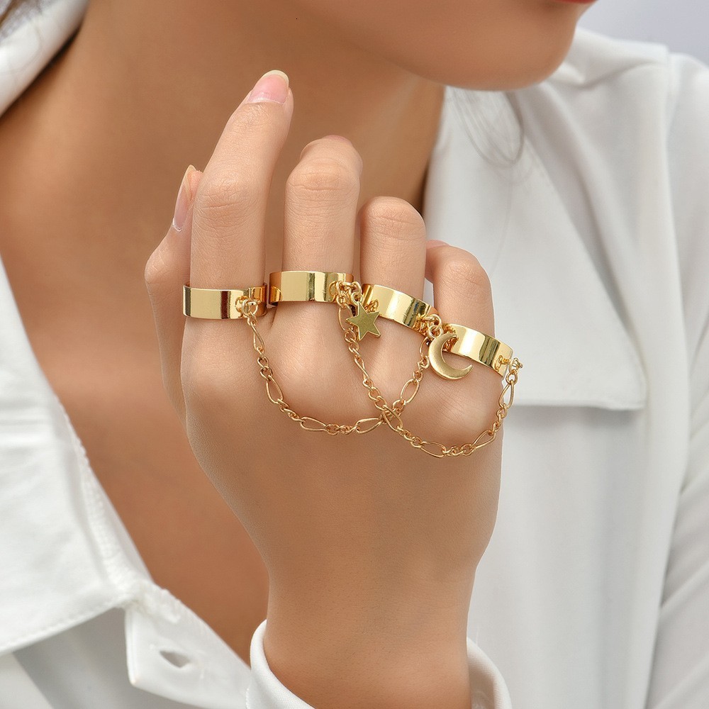 Charm Bracelets Creative Tiny Chain Bracelet Finger Rings For Women Gold Color Link Chains Connecting Hand Harness Jewelry Gift 230410