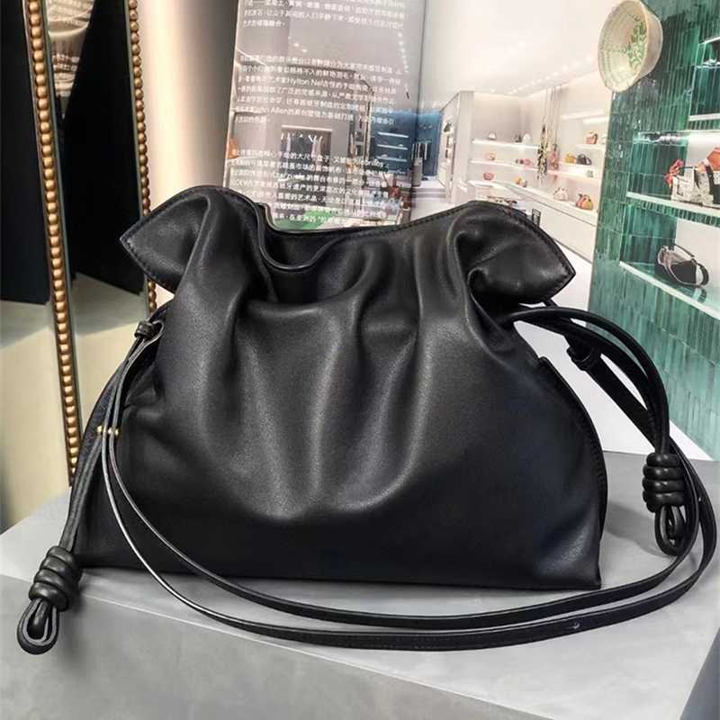 Women Bags Loews Flamenco Advanced Headfelt Cow Lucky Bag Mini Bucket Bag Drawstring Cloud Bag Cross Shoulder Women's Bag, Mini caramel 22.5cm
Women Bags Loews Flamenco Advanced Headfelt Cow Lucky Bag Mini Bucket Bag Drawstring Cloud Bag Cross Shoulder Women's Bag, Mini caramel 22.5cm