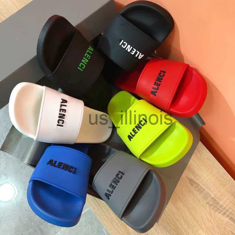 Slippers AAA Designer Slides Mens Slippers Bag bloom flowers printing leather Web Black shoes Fashion luxury summer sandals beach sneakers SIZE 36-45 J0615, 08
Slippers AAA Designer Slides Mens Slippers Bag bloom flowers printing leather Web Black shoes Fashion luxury summer sandals beach sneakers SIZE 36-45 J0615, 08
