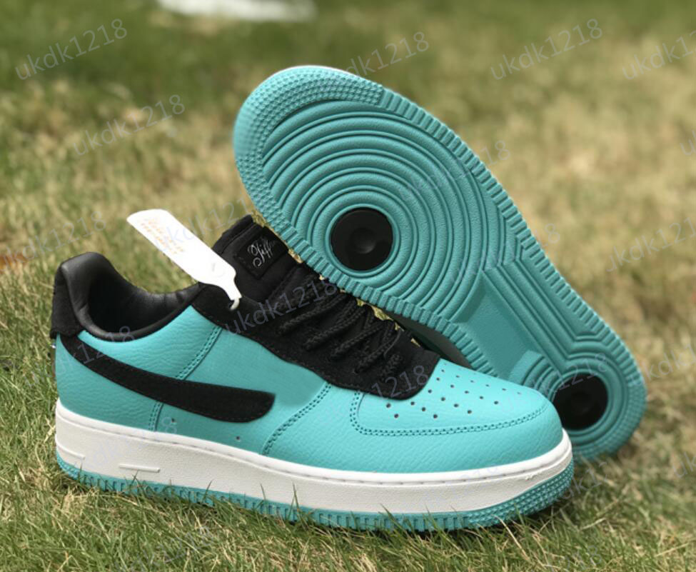 Running Shoes 1 Casual Shoes Low 1837 Sports Sneakers Black Giay Mens Womens Forces Outdoor Trainers DZ1382-002, Green
Running Shoes 1 Casual Shoes Low 1837 Sports Sneakers Black Giay Mens Womens Forces Outdoor Trainers DZ1382-002, Green