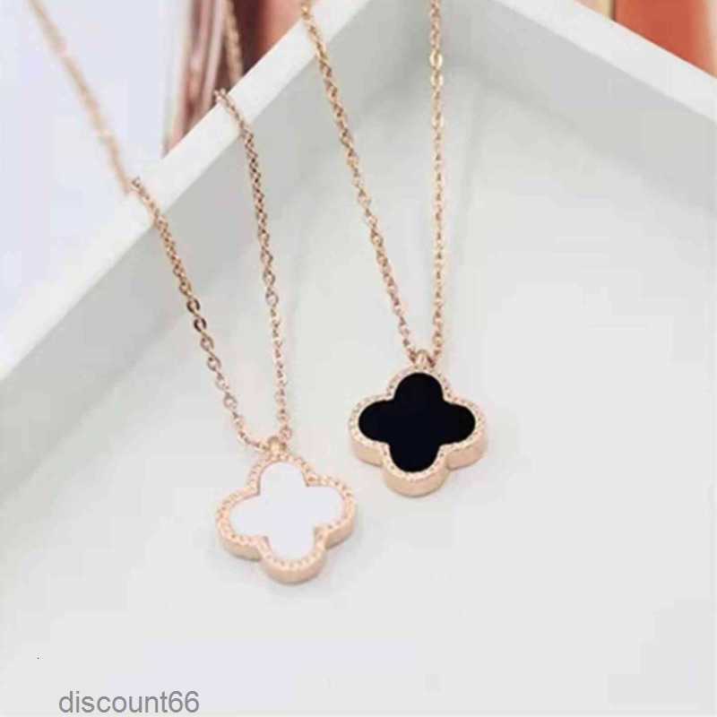 Fashion Classic 4/Four Leaf Clover Pendant Necklaces Shells Steel For Women Girls Valentine's Mother's Day Engagement JewelryBZB4
Fashion Classic 4/Four Leaf Clover Pendant Necklaces Shells Steel For Women Girls Valentine's Mother's Day Engagement JewelryBZB4