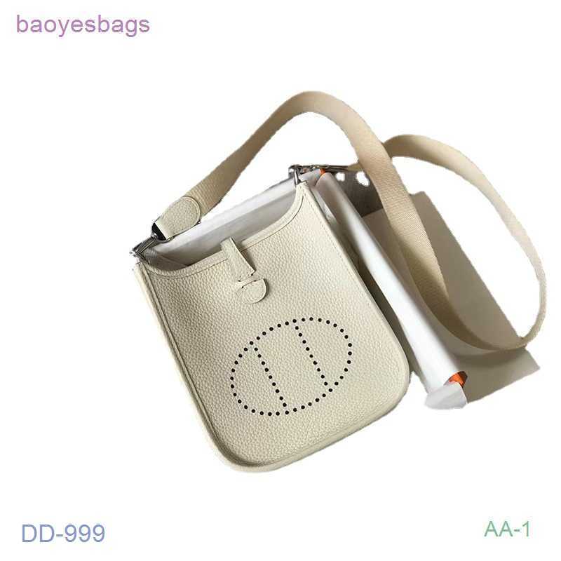 Designer Bag Mini Sewn h Tote Women's Wax 2023 Evelynbag Hand Bags Real Thread Genuine Leather Totes Single Shoulder Messenger Togo Nhnj With Logo ATGR
Designer Bag Mini Sewn h Tote Women's Wax 2023 Evelynbag Hand Bags Real Thread Genuine Leather Totes Single Shoulder Messenger Togo Nhnj With Logo ATGR